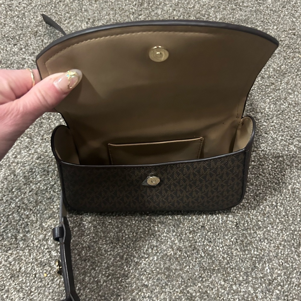 Michael Kors Belt Bag - Picture 5 of 5